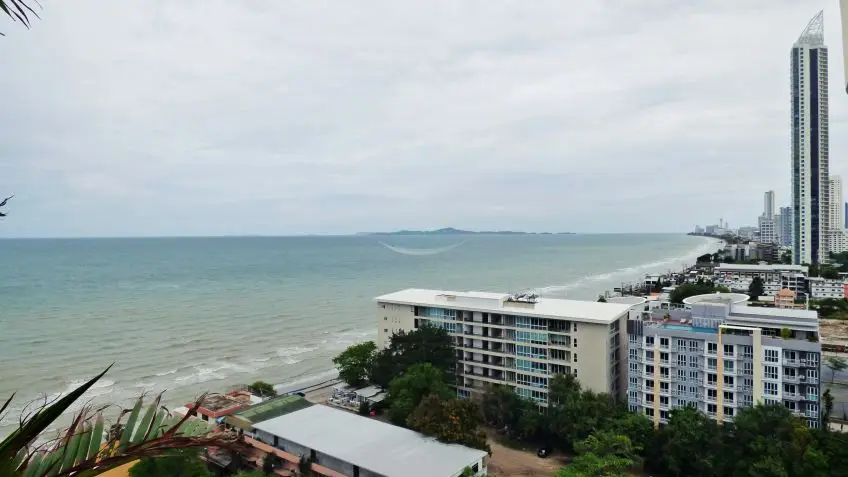 Chom Talay Resort Duplex Condominium for Sale and for Rent in Na Jomtien