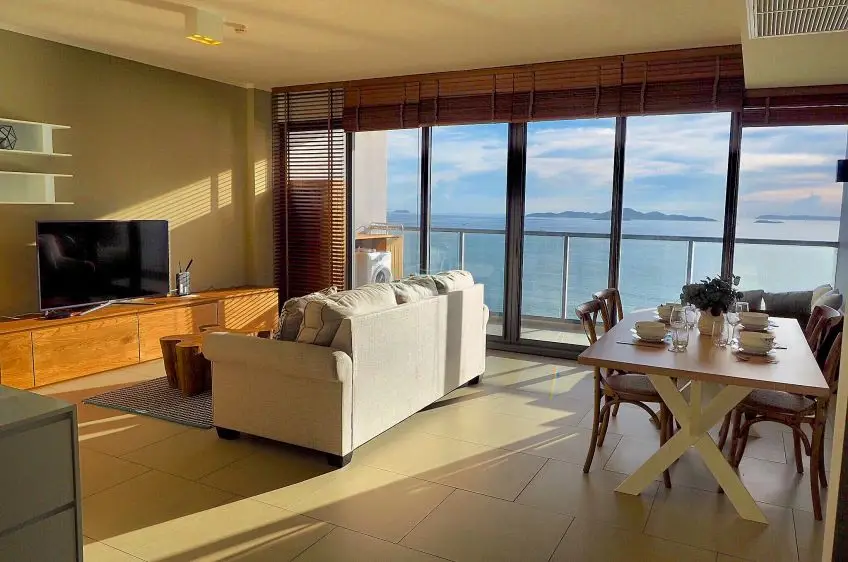 Zire Beachfront Condominium for Rent in Wongamat