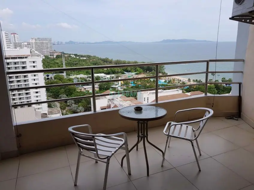 View Talay 3 Beachfront Condominium for Rent in Pratumnak Hill