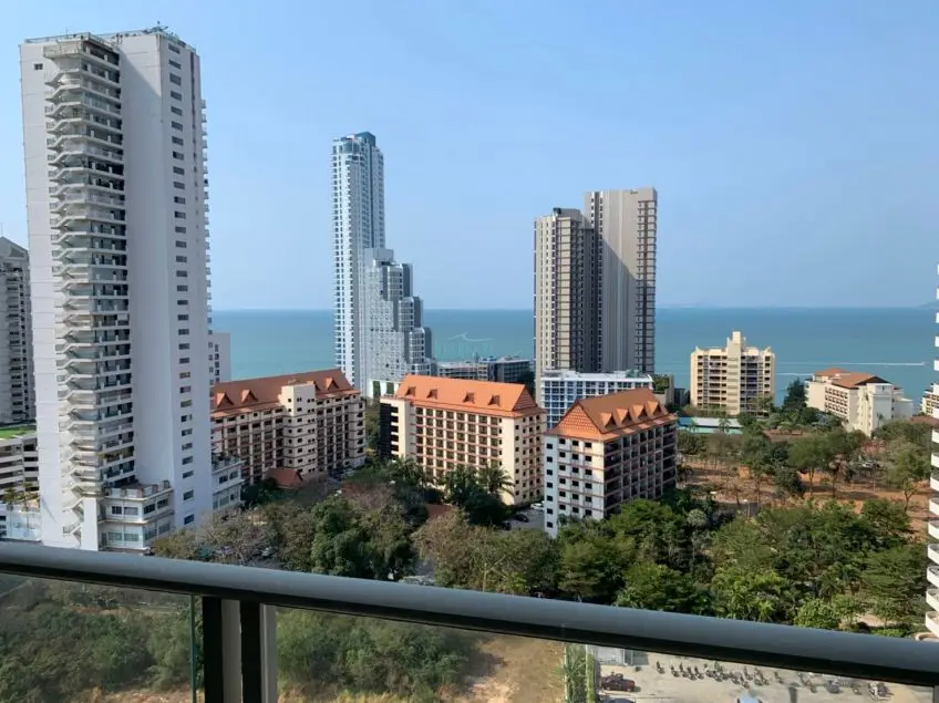 The Riviera Condominium for Rent in Wongamat