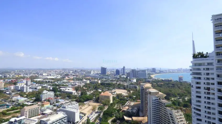 Zire Wongamat Condominium for Rent