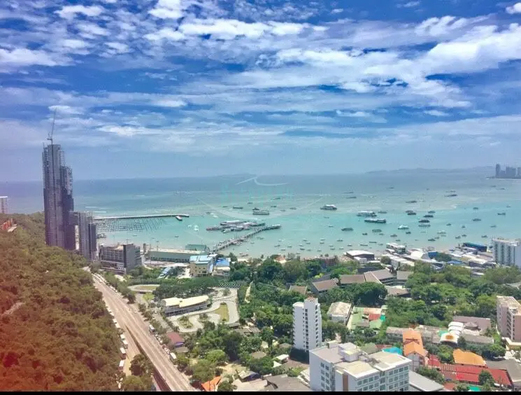 Unixx Condominium for Sale in Pratumnak Hill
