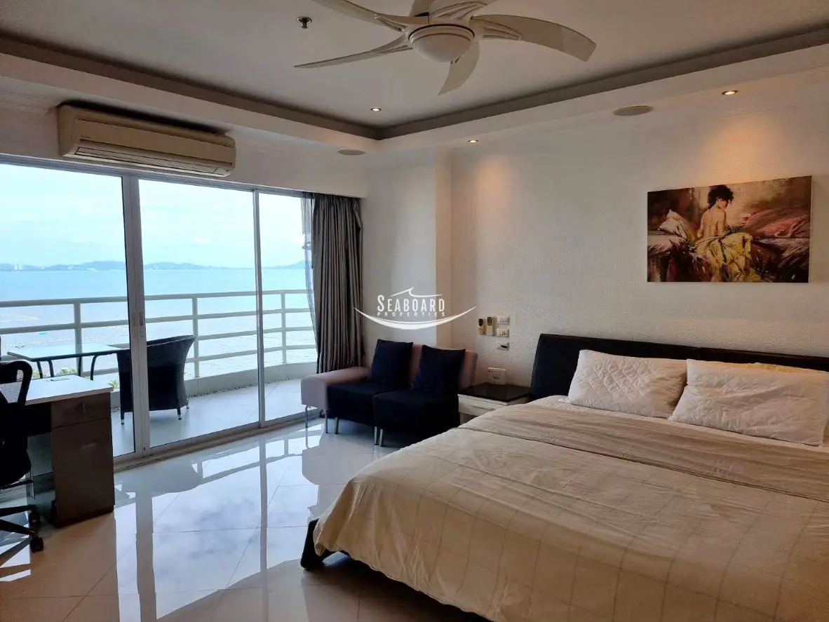 View Talay 7 Beachfront Condominium for Rent and for Sale in Jomtien